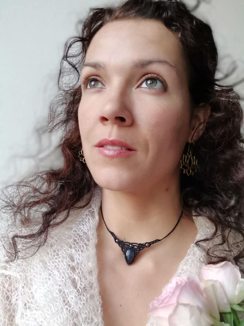 UNIKATNA ogrlica z MODRIM LABRADORITOM: »Kaj vse se skriva za tančico?" - slika 3