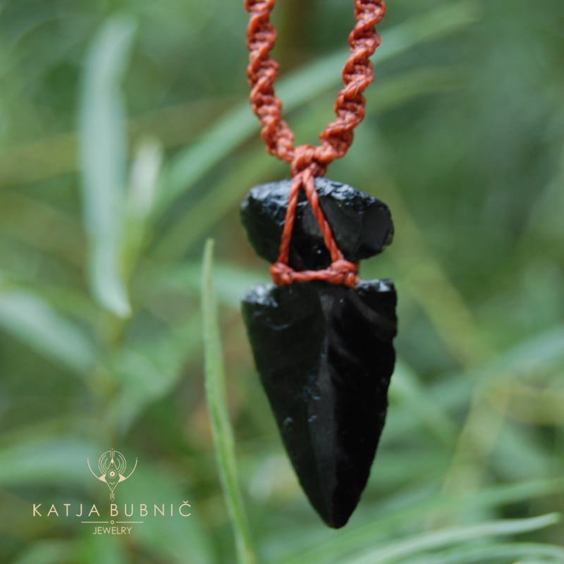 Makrame unisex ogrlica  »Talisman zaščite in notranjega bojevnika«